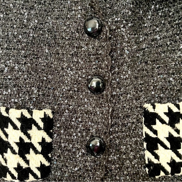Dolce & Gabbana | Charcoal w/ Silver Threads and Sequins | Cropped Jacket | L - Picture 8 of 10